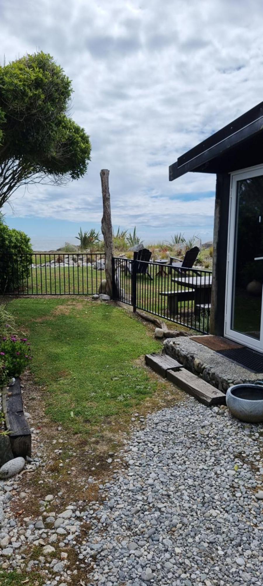 Rustic Beachfront Cottage Чарльстон Экстерьер фото